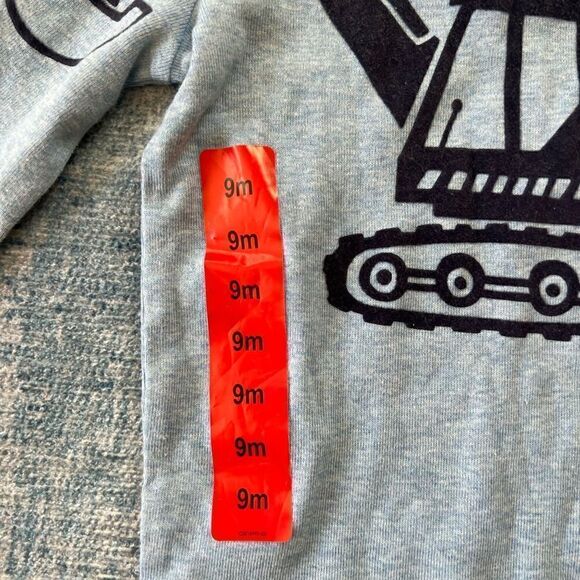 NWOT! Carter's Blue Felt Excavator Long Sleeve Body Suit 9 Months - Picture 3 of 5